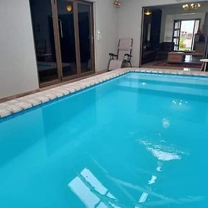 Carlo'S Boutique Guesthouse